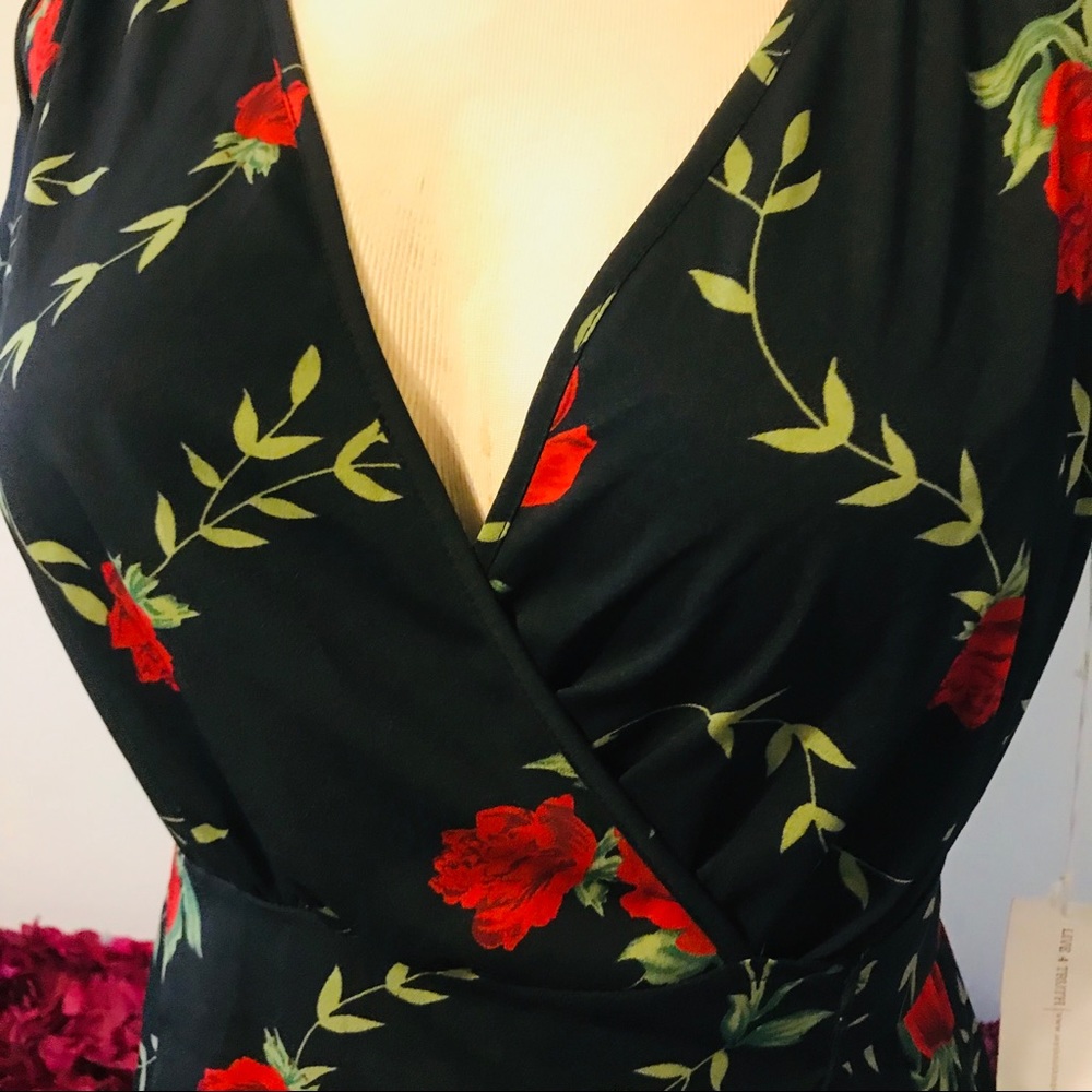 Floral dress size medium black red rose
